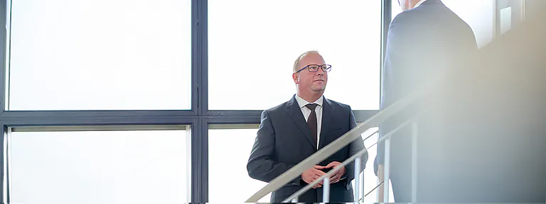20261014_Webseite-Headerbilder_Besau-Team_1600x600px_MFR